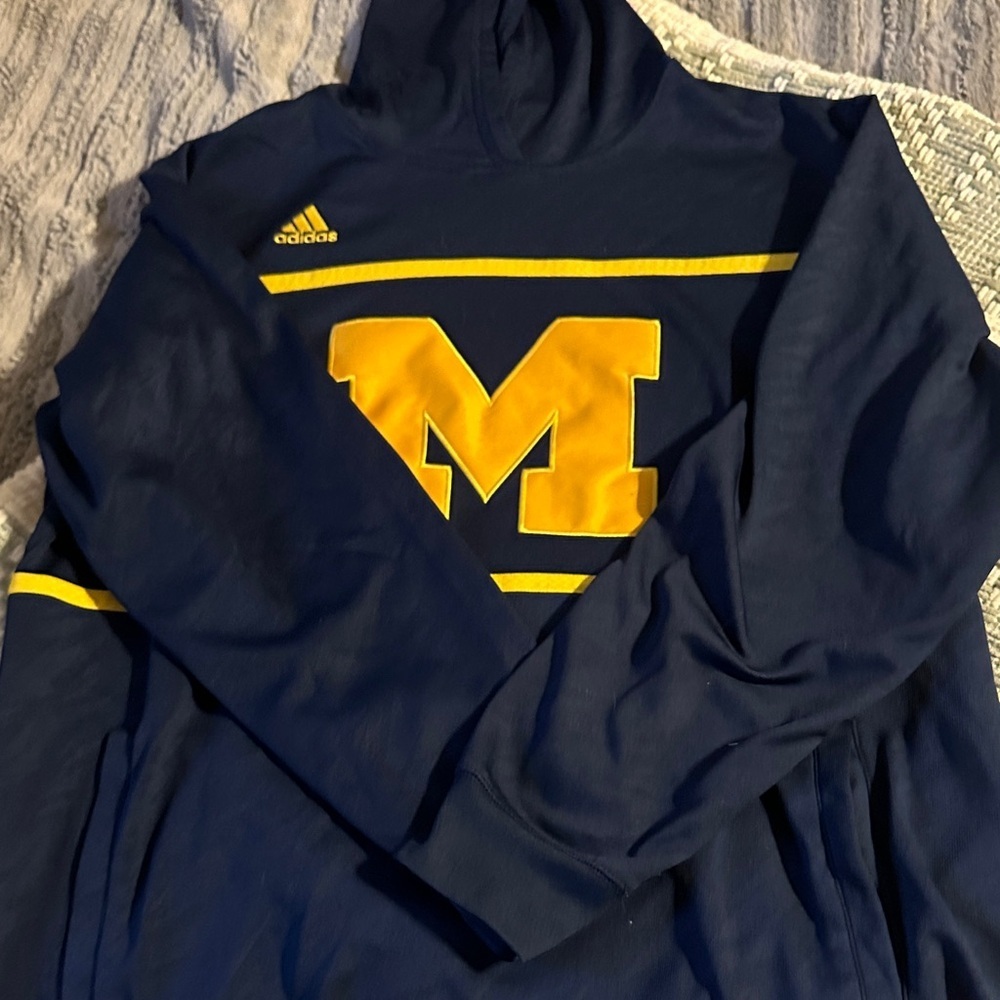 Men’s Michigan adidas hoodie - Picture 2 of 4